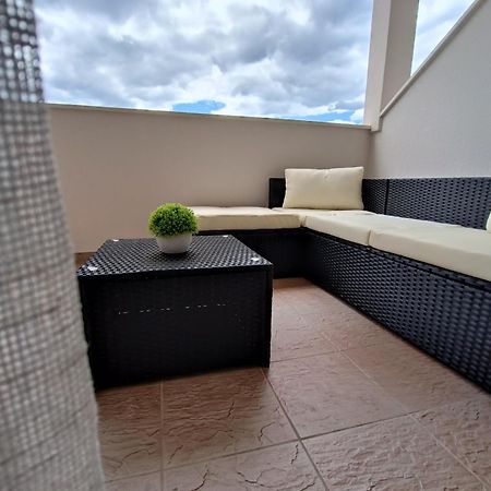 Apartman Burcul Sukosan Exterior photo